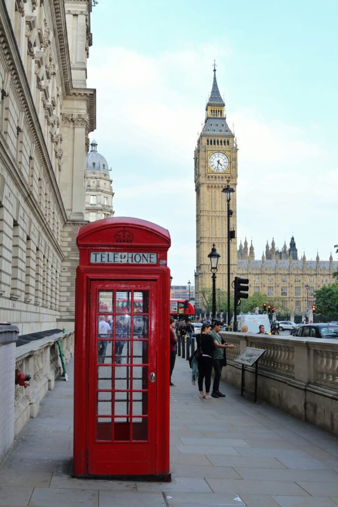 Is it okay to travel to London right now? Expert Tips Is it okay to travel to London right now? Expert Tips