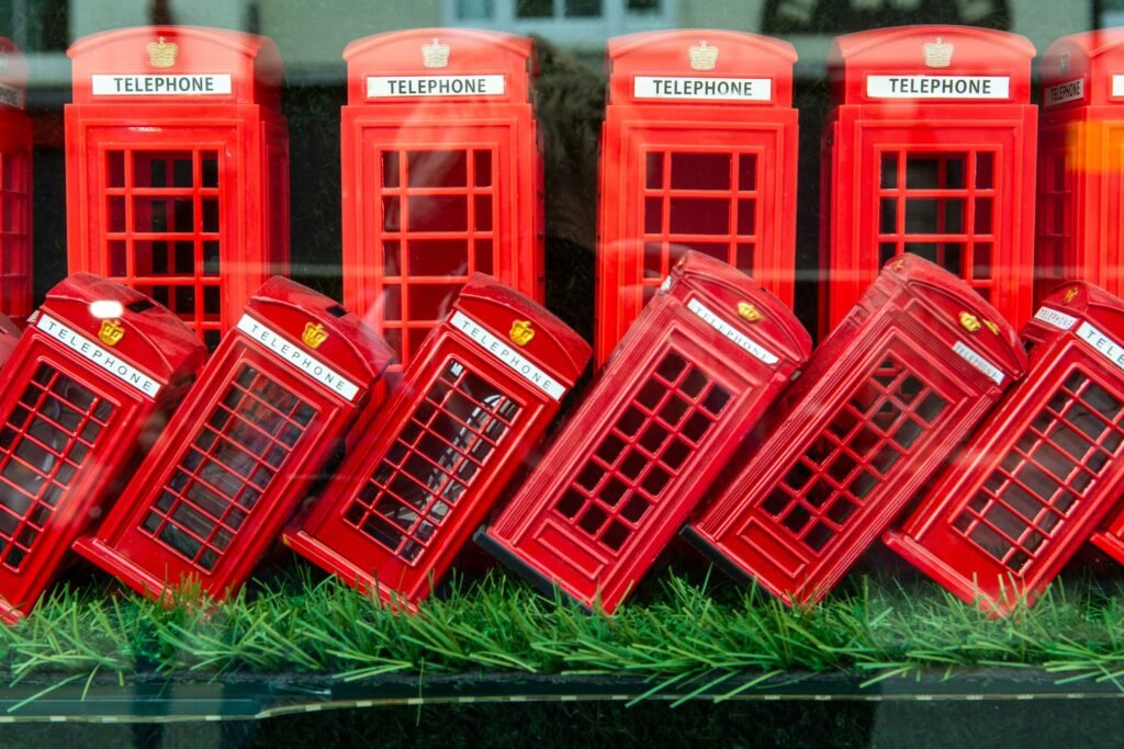 What Are The Best Souvenirs To Buy In London? What Are The Best Souvenirs To Buy In London?